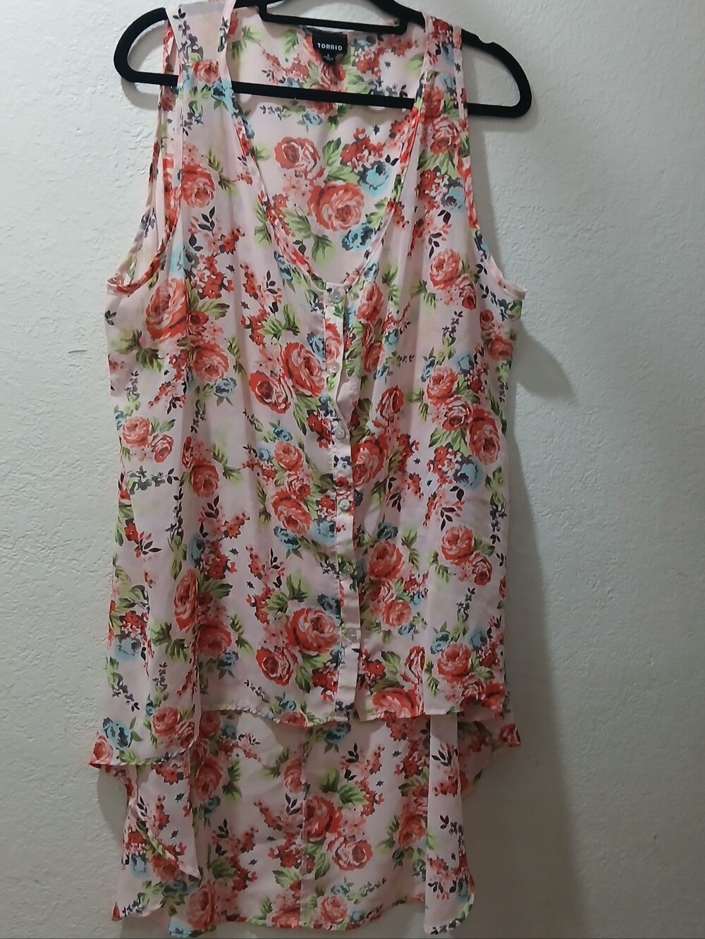 Torrid Coral Rose Floral Sleeveless Top